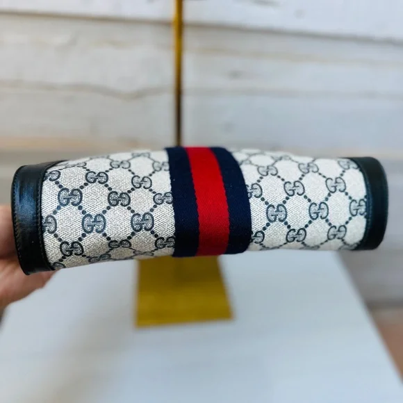GUCCI Clutch with Iconic Sherry Line - Picture 5 of 10